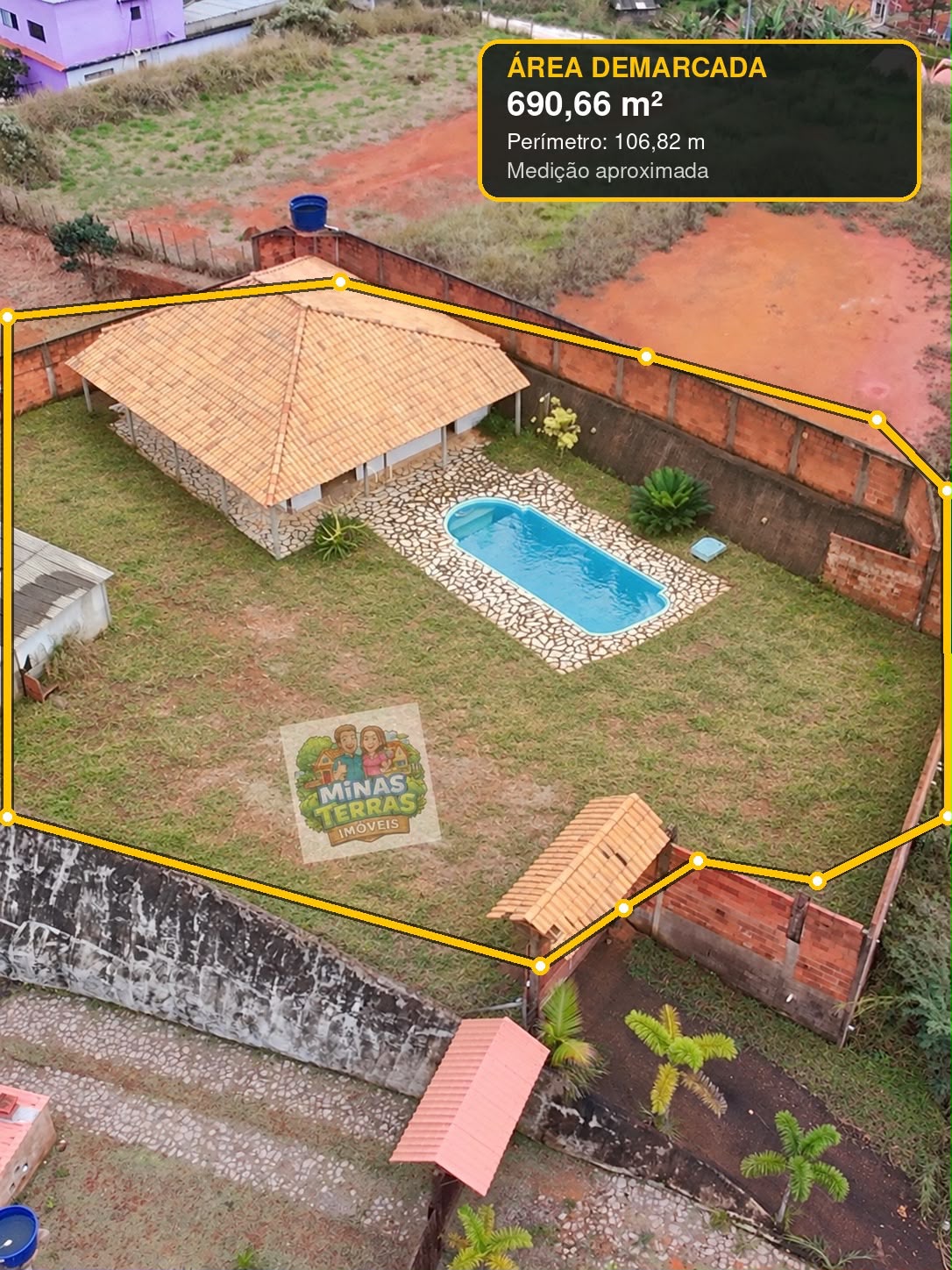 Granja no Triqueda — Coronel Pacheco — foto 4